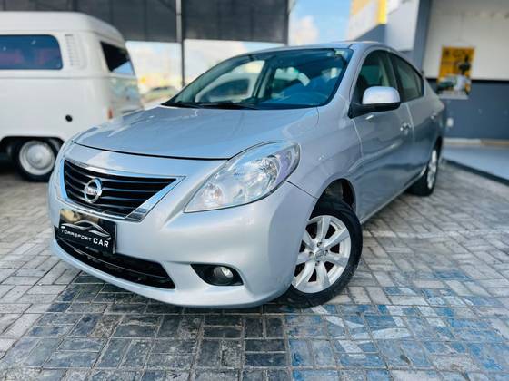 NISSAN VERSA 1.6 16V FLEX SL 4P MANUAL NISSAN VERSA 1.6 16V FLEX SL 4P MANUAL